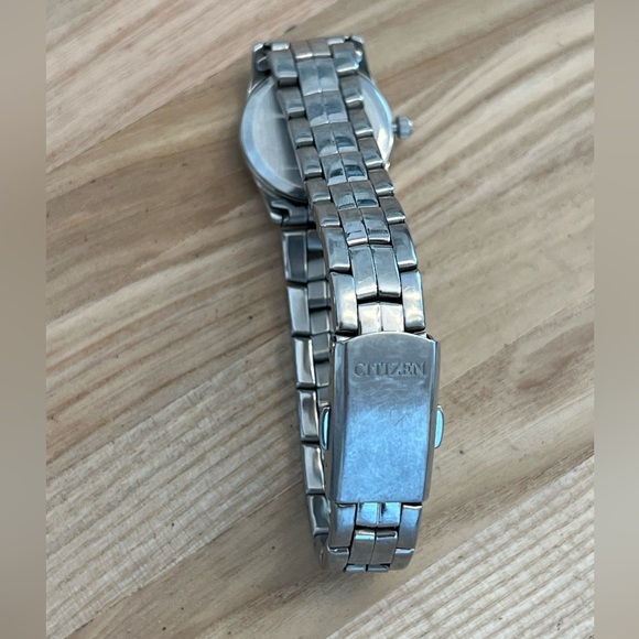 Citizen Ladies Watch Stainless Steel Bracelet White Dial Day Date Window - Picture 10 of 12